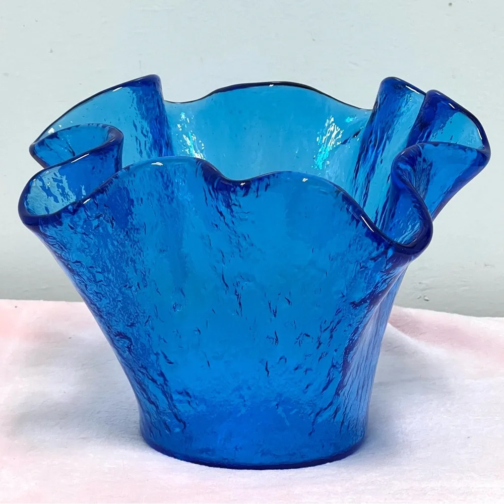 Cobalt Blue Art Glass Handkerchief Handblown Bowl Vase Abstract Fluted Edges 10